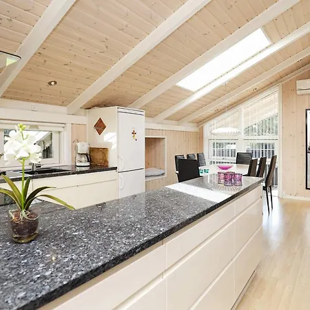 Dom wakacyjny 9 Person In Jerup-by Traum